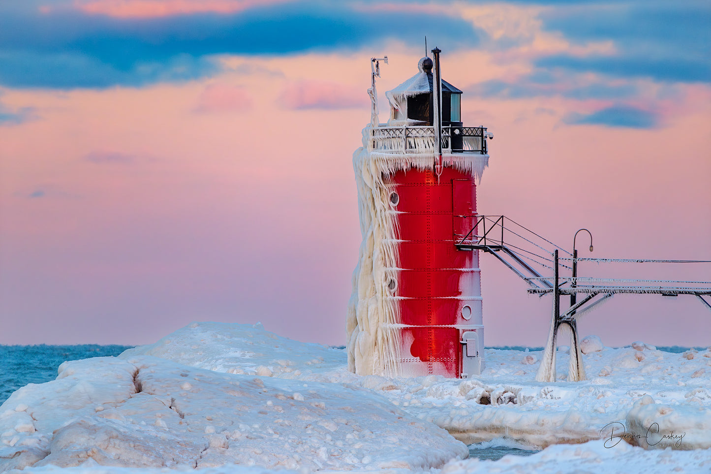 South Haven lighthouse winter, Michigan lighthouse with ice, winter lighthouse photo, Lake Michigan winter scene, Michigan stock photo